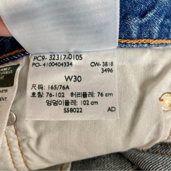 LEVI’S 501 Premium Denim Button Fly Jean Cutoff Shorts Size 30 - Picture 12 of 13